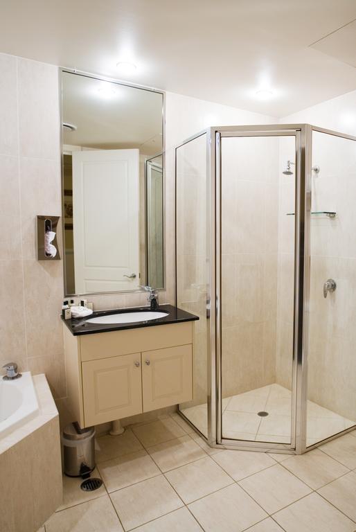 Redearth Boutique Hotel Mount Isa Oda fotoğraf
