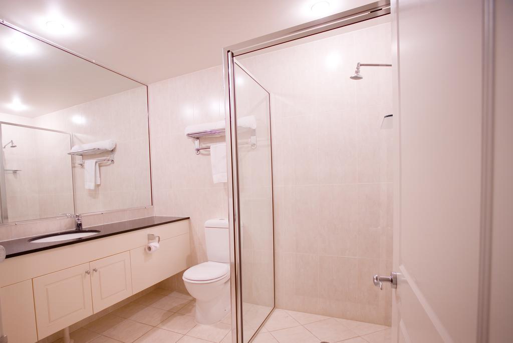 Redearth Boutique Hotel Mount Isa Oda fotoğraf